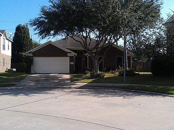 2nd image of 2314 Princess Deanna Ln