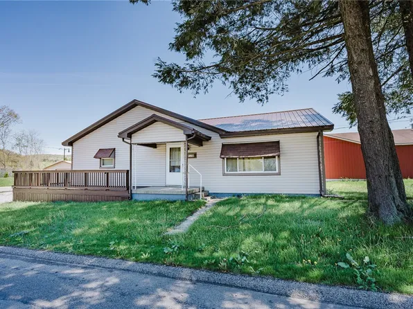 135 7th St, Clymer, PA 15728
