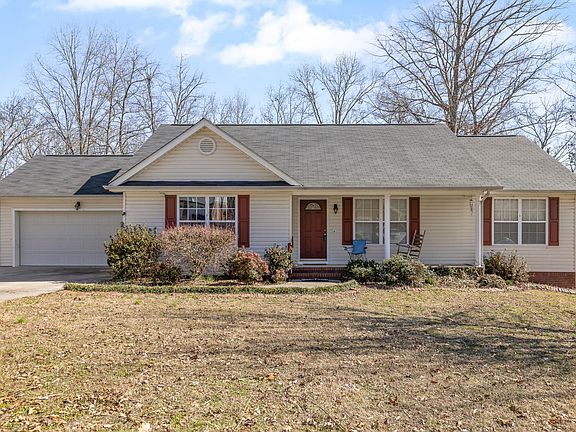 2nd image of 411 Maple Crest Cir NW