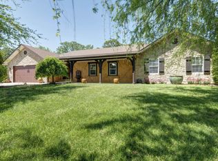 371 Garner Dr, Ozark, MO 65721