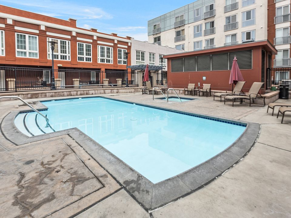 1st image of 450 J St Unit 3071