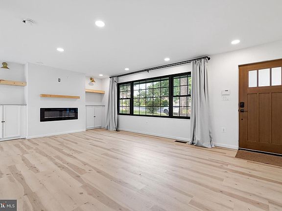 4th image of 144 Greyhorse Rd