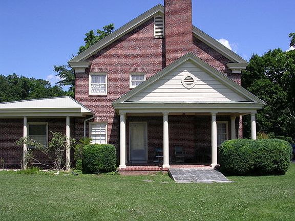 4th image of 658 Park Blvd