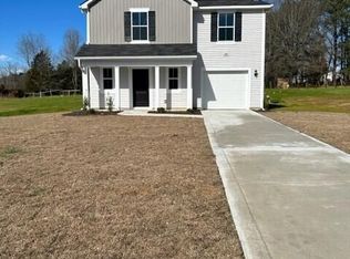 408 Century Ln, Cameron, NC 28326