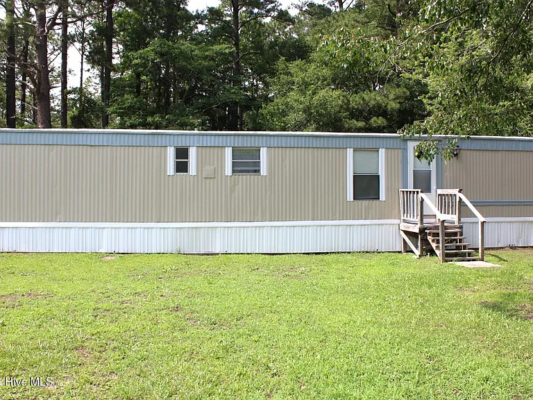 938 Sunset Dr #C — Photo 1