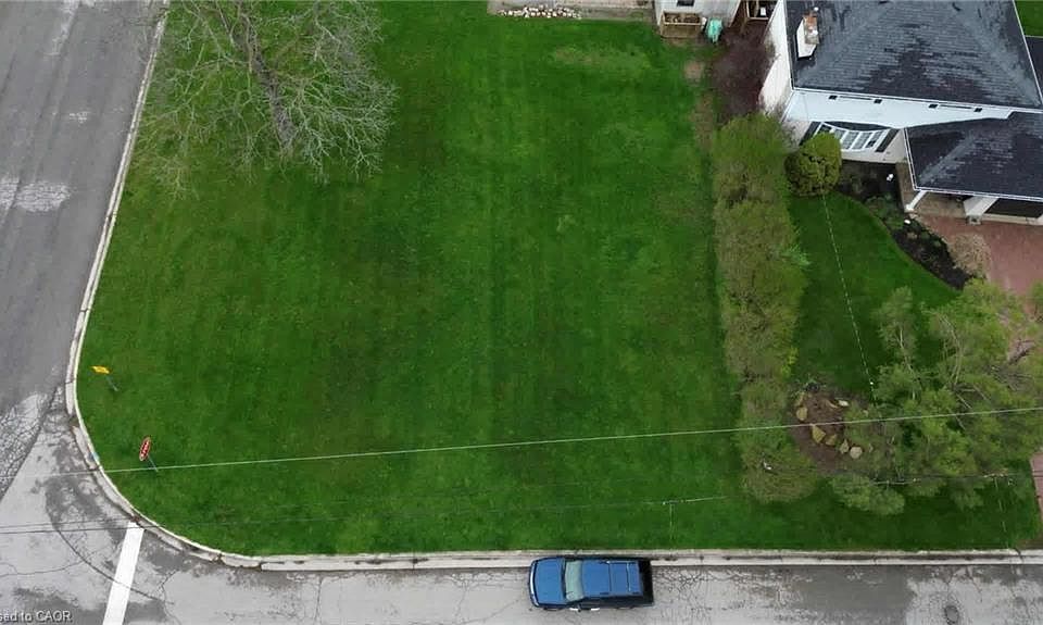 1st image of 36 Wallis Ave