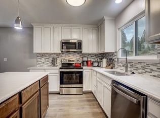 172 Palisades Dr, Stateline, NV 89449