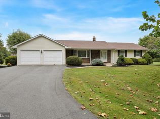 1690 Kumry Rd, Quakertown, PA 18951