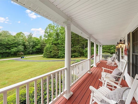 4th image of 2546 Glenridge Cir