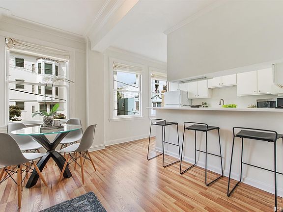5th image of 1990 Green St APT 102