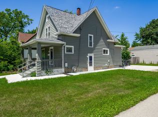 1619 Auburn St, Rockford, IL 61103