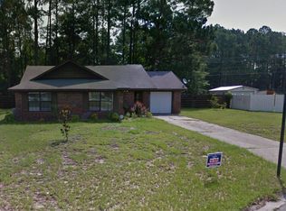 904 Mandarin Dr, Hinesville, GA 31313