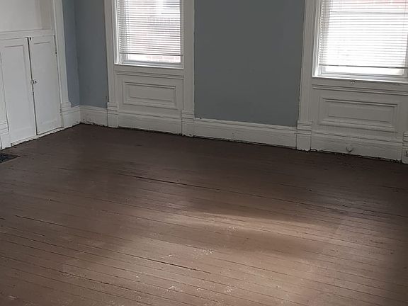 3rd image of 6163 Gambleton Pl #1