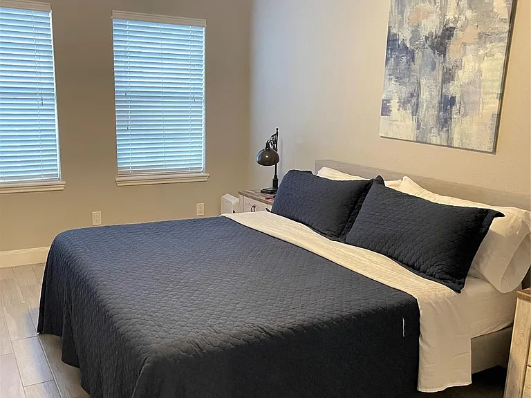 1015 Bluewater Dr #2 — Photo 8