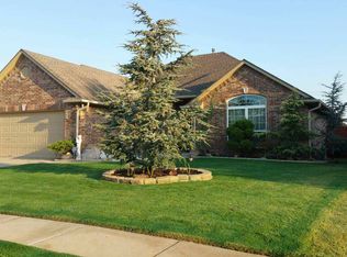 1709 NW 164th Cir, Edmond, OK 73013