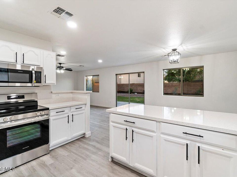 1st image of 267 W JERSEY Way