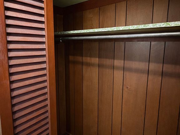 4th image of 155 Madison Ave