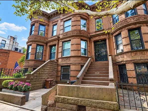 262 Ovington Ave, Brooklyn, NY 11209