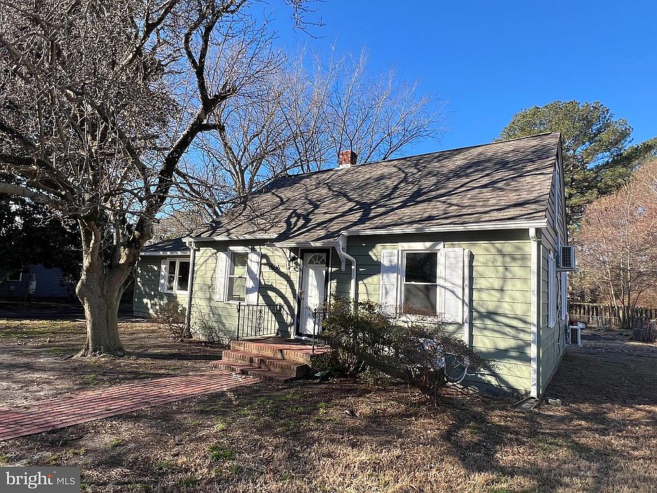 1st image of 1506 Rose Dr