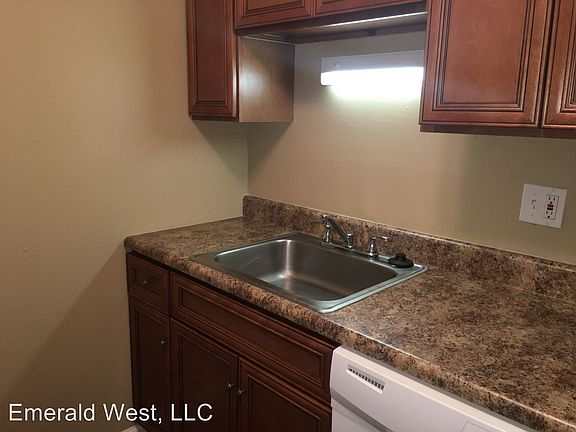5th image of 10825 Midland Blvd APT 6