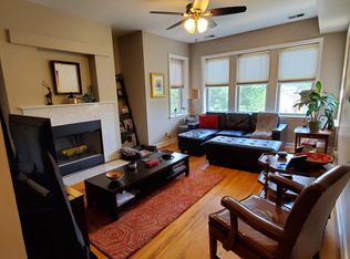 2607 W Agatite Ave, Chicago, IL 60625
