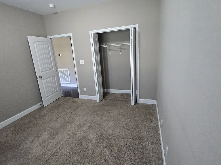 1726 Yearling Rd — Photo 17