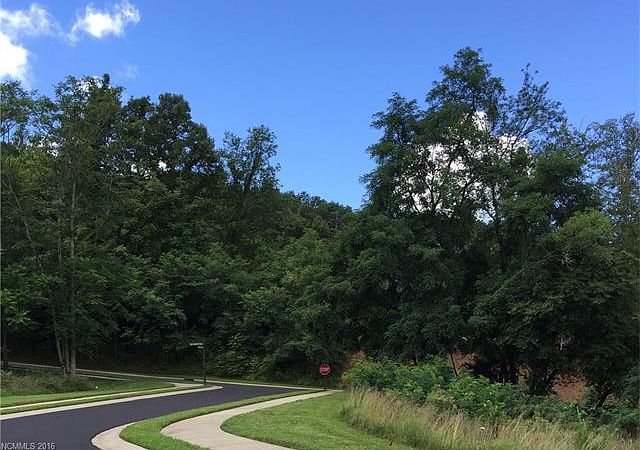 1st image of 6 Deer Horn Cir