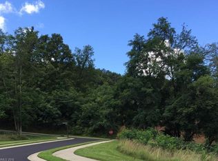 6 Deer Horn Cir, Black Mountain, NC 28711