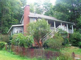 630 Lois Ln, Valle Crucis, NC 28604
