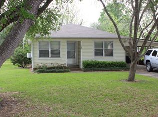 107 Buechman Rd, Ganado, TX 77962