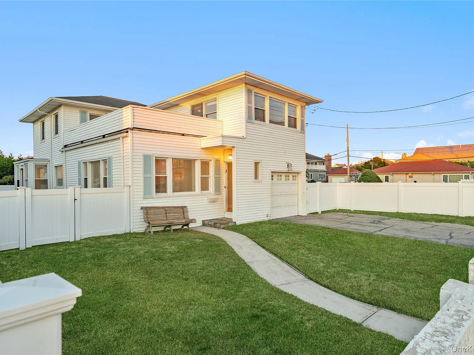 4 bed, 3.0 bath, 2195 sqft, $32,000 — Photo 2