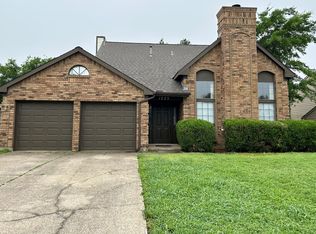 1225 Eaton Ln, Grapevine, TX 76051