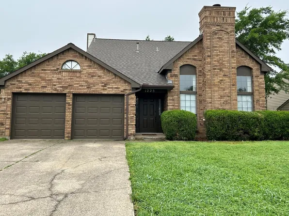 1225 Eaton Ln, Grapevine, TX 76051