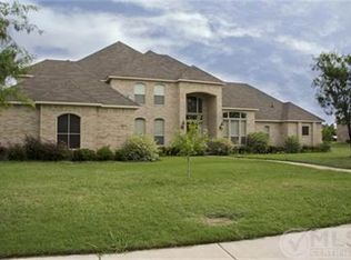 1031 Bentwater Pkwy, Cedar Hill, TX 75104