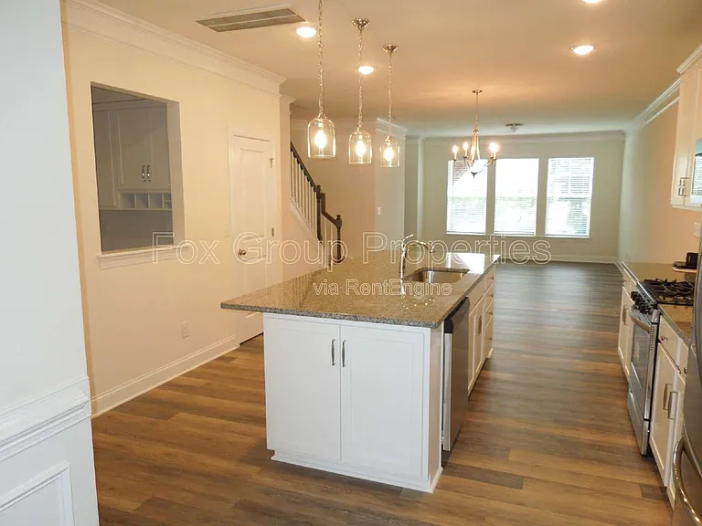 180 Waterlynn Ridge Rd #B — Photo 6