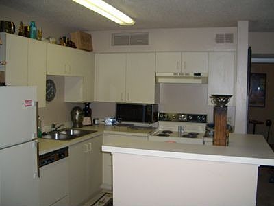 2nd image of 340 Forestway 203 Cir