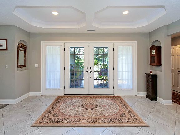 4th image of 23 Village Walk Ct