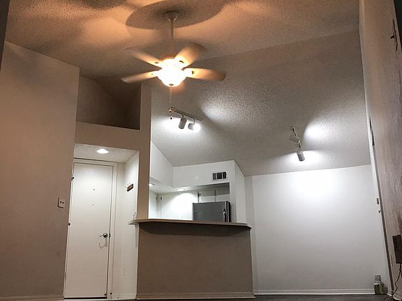 5th image of 5725 Gatlin Ave APT 325