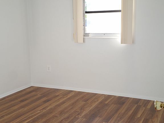 5th image of 2109 Lyra Dr