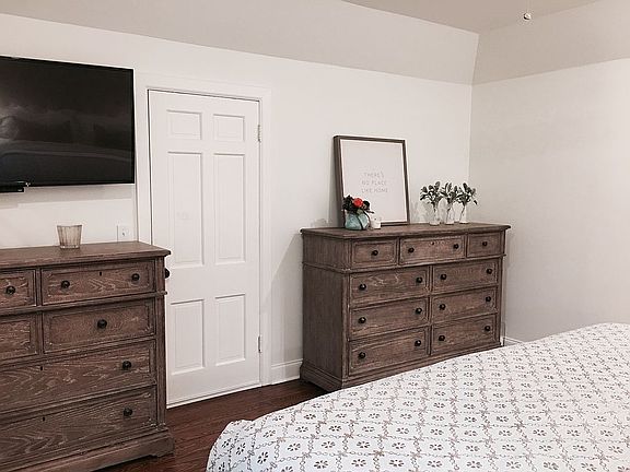 Master bedroom remodel - 201