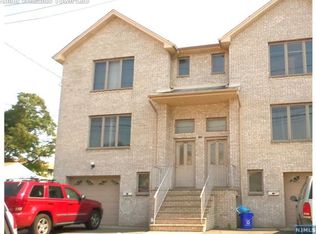 2404 Hammett Ave #2404, Fort Lee, NJ