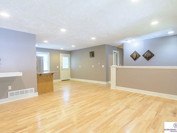 5th image of 6439 Ogden St