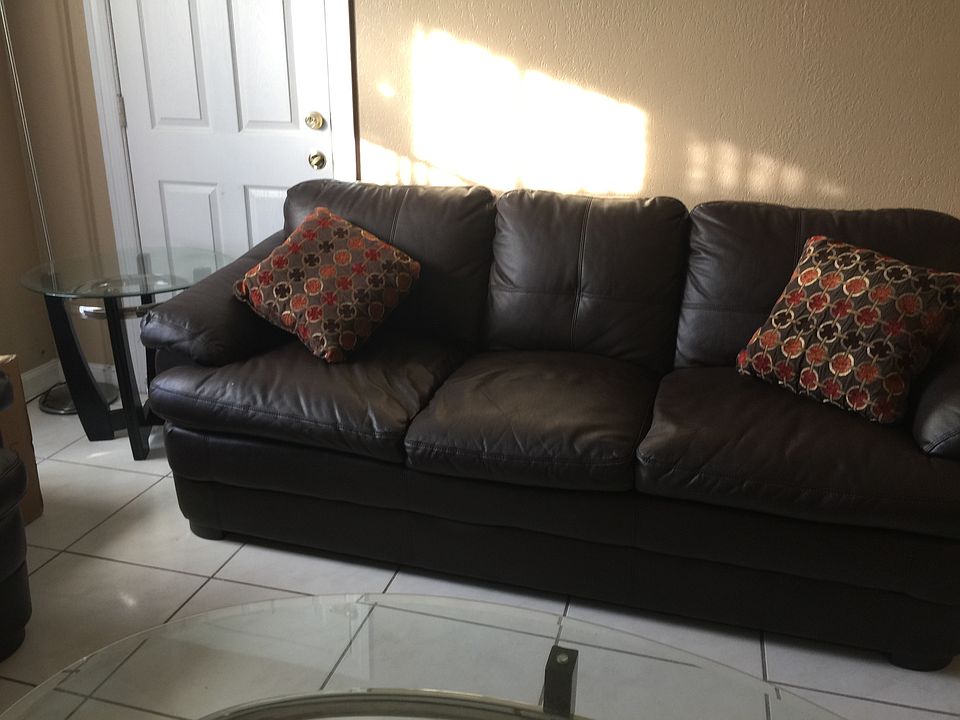 1st image of 9514 Baytree Ct