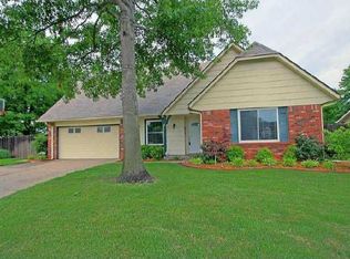 3110 W Broadway Pl, Broken Arrow, OK 74012