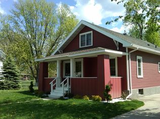 16 E Knapp St, Rice Lake, WI 54868