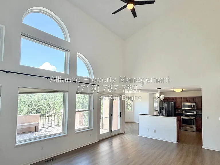1755 Smoke Ridge Dr — Photo 13