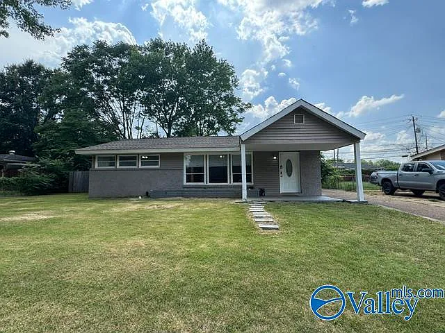2810 Hillsboro Rd SW