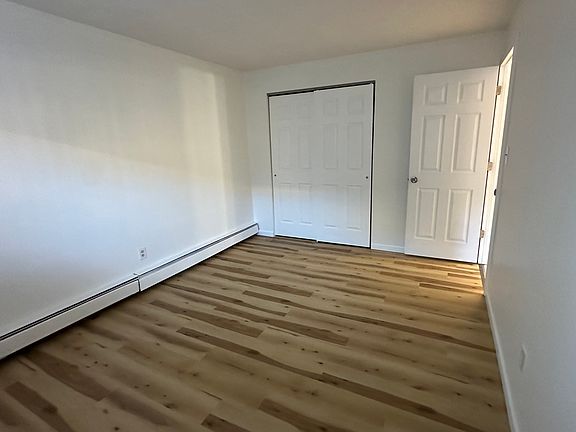 2nd image of 1303 Cove Ave APT 101