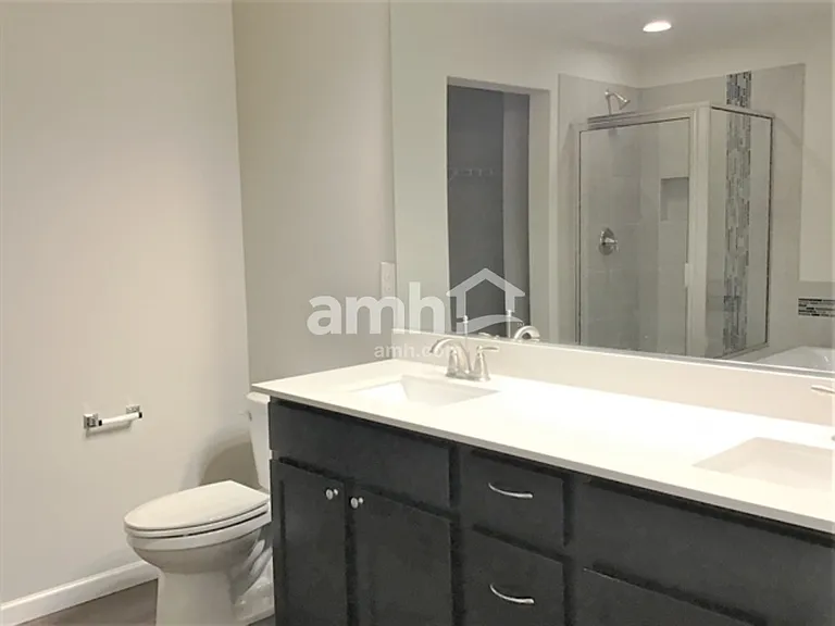 967 Riggs Dr — Photo 6