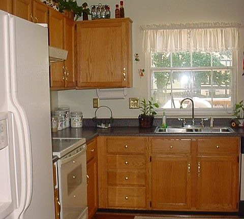 Kitchen 1